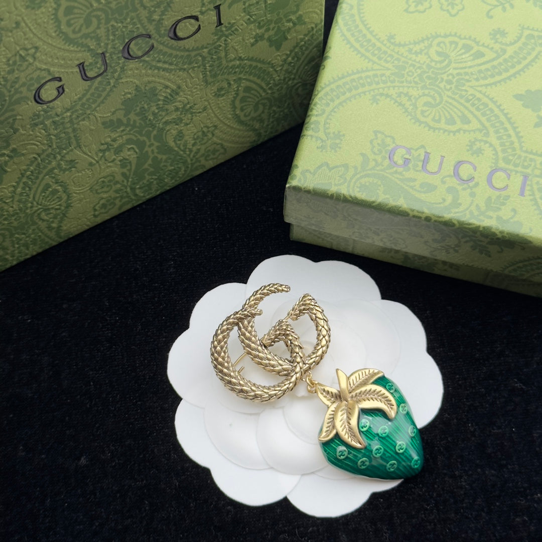 Gucci Brooch Gold 184032